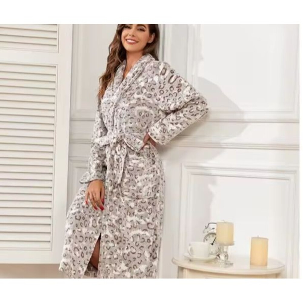 Womens 2XL Brown Print Plush Fleece Long Shawl Collar Wrap Robe Cozy Bathrobe